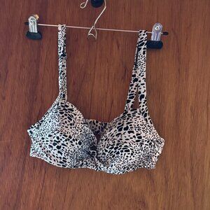Leopard print swimsuit top (size M)